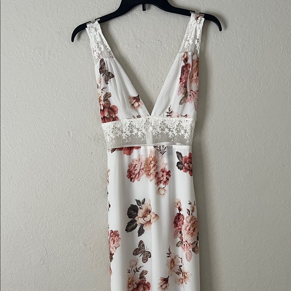 Like New! MAJORELLE Maggie Dress in White Zinnia Maxi in Size S - Picture 4 of 16
